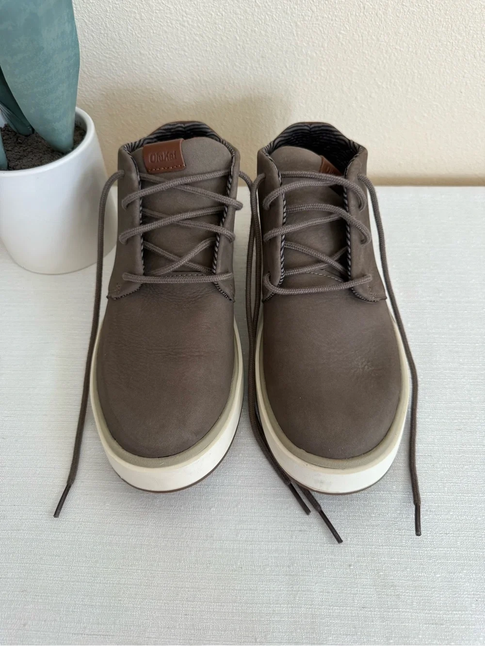 OluKai Papaku ‘Ili Men's Casual Mid-Top Sneakers in Brown Leather